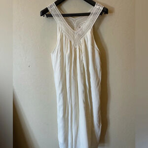 Liz Lange Maternity Dress cream color size medium